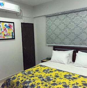 "Service Apartments Karachi" Ocean View 2 Bed Room Apt Exterior photo