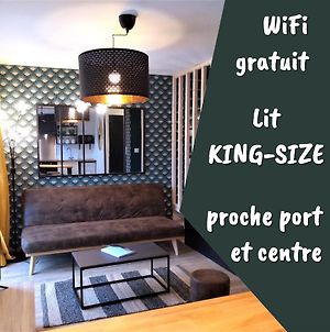 Superbe Studio Entre Le Port Et Le Centre Ville - Lit King-Size, Wifi & Netflix Gratuit Saint-Brieuc Exterior photo