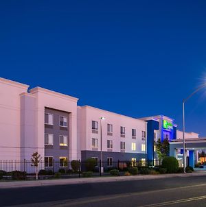 Holiday Inn Express Stockton Southeast, An Ihg Hotel Exterior photo