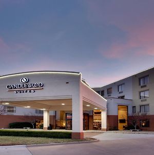 Candlewood Suites - Wichita East, An Ihg Hotel Exterior photo