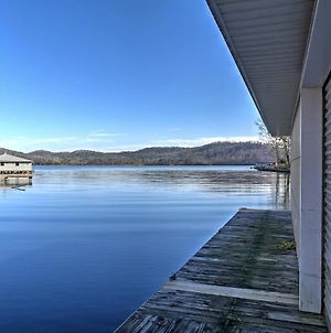 Paradise Cove Cabin With Boathouse And Dock Villa Guntersville Exterior photo