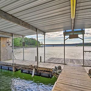 Lakefront Greers Ferry Cabin With Covered Boat Slip! Fairfield Bay Exterior photo