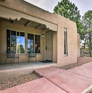 Adobe-Style Abode With Amenities - Walk To Plaza! Apartment Santa Fe Exterior photo