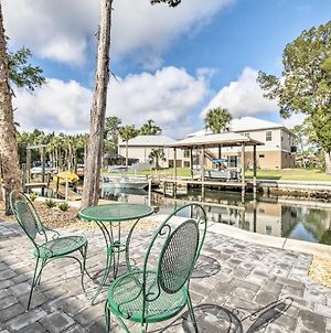 Spacious And Hip Crystal River Home With Dock And Kayaks Exterior photo