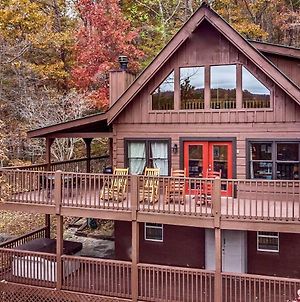 Pigeon Forge Scenic Solitude With Private Hot Tub! Exterior photo