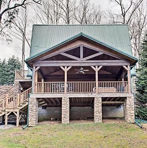 Cabin With Game Room And Hot Tub Mins To Hendersonville Zirconia Exterior photo