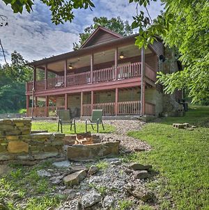 Creekside Hideaway With Fire Pit And Creek Access! Villa Mountain View Exterior photo