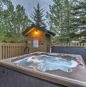 Updated Steamboat Springs Condo With Hot Tub Access! Exterior photo
