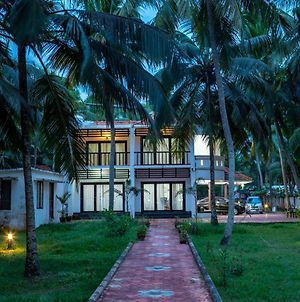 Beach House Villa Thiruvananthapuram Exterior photo