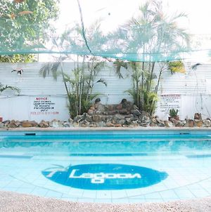 Reddoorz Plus Lagoon Resort Zambales Olongapo Exterior photo