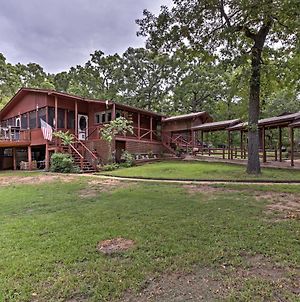 1-Acre Rustic Lake Resort With Outdoor Entertainment Malakoff Exterior photo
