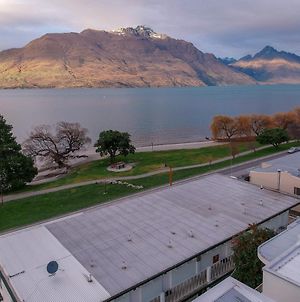 Lakeside Backpackers Hostel Queenstown Exterior photo