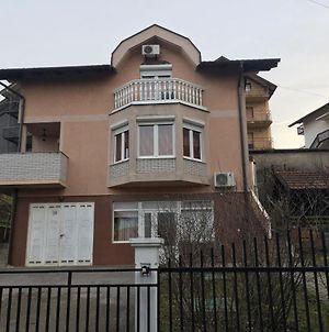 Apartment Mirjana Banja Luka Exterior photo