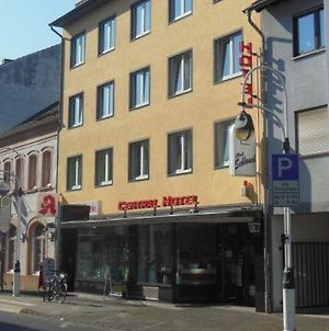 Central Hotel Troisdorf Exterior photo