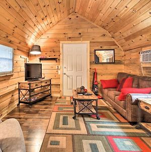 Cozy Couples Escape With On-Site Ziplining And Fishing Apartment Campton Exterior photo