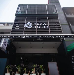 Hexa Hotel & Backpackers Bukit Bintang Kuala Lumpur Exterior photo