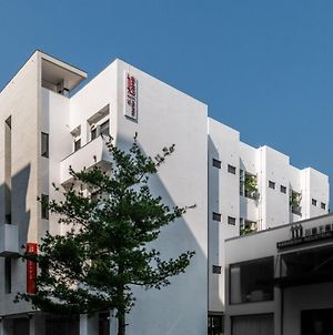 Si Hotel Taichung Exterior photo
