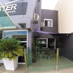 Hollyster Hotel Curitiba Exterior photo