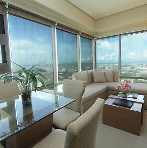 City Suites Ramos Tower Cebu Exterior photo