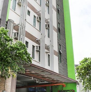 Oyo 442 Ipark Hotel Cebu Exterior photo
