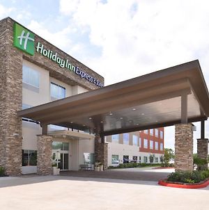 Holiday Inn Express & Suites Houston E - Pasadena Exterior photo