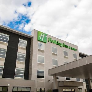Holiday Inn Hotel & Suites Calgary South - Conference Ctr, An Ihg Hotel Exterior photo