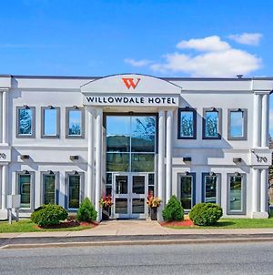 The Willowdale Hotel Toronto North York Exterior photo