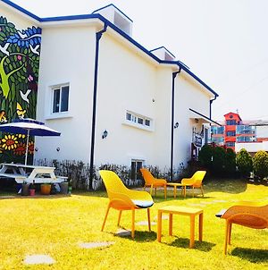 Tongyeong One Guesthouse Exterior photo