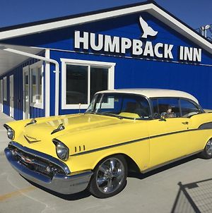 Humpback Inn Port Mcneill Exterior photo