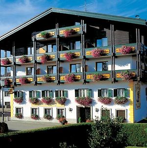Tirolerhof Hotel Sankt Georgen im Attergau Exterior photo