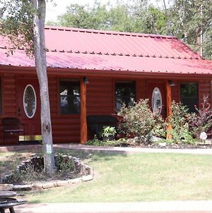 Cabin 1 Rental 15 Minutes From Magnolia And Baylor Waco Exterior photo