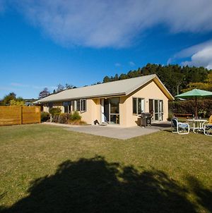 Tasman Treat - Marahau Holiday Home Exterior photo