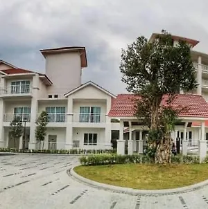 Hotel Casuarina@Kuala Kangsar Exterior photo