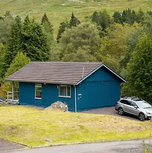 2 Bedroom Lodge Sleeps 4 Loch And Mountain View Crianlarich Exterior photo