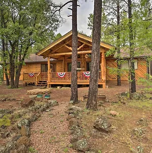 Lush Pinetop Retreat With Wooded Views And Deck! Exterior photo