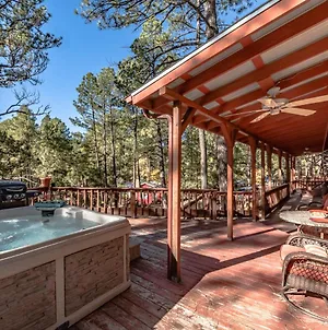 Winterfell, 2 Bedrooms, Sleeps 4, Wifi, Gas Grill, Hot Tub, Fireplace Ruidoso Exterior photo
