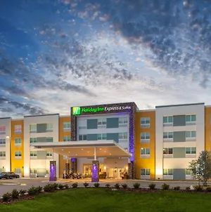 Holiday Inn Express & Suites - Wildwood - The Villages, An Ihg Hotel Exterior photo