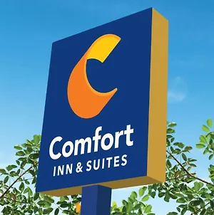 Comfort Inn & Suites Beeville Exterior photo