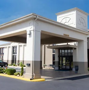 Holiday Inn Express Marshfield - Springfield Area, An Ihg Hotel Exterior photo