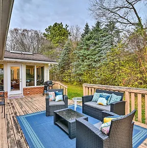Charming Home With Pool And Deck About 9 Mi To Umich! Ypsilanti Exterior photo