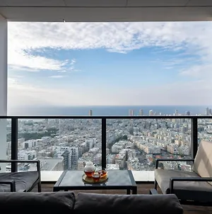 Master Bedroom With Private Bathroom In Luxury Shared Apt Bat Yam Exterior photo