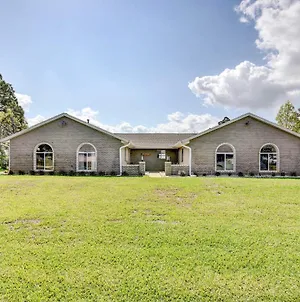 Waterfront Deltona Home With Pool And Screened Porch Exterior photo