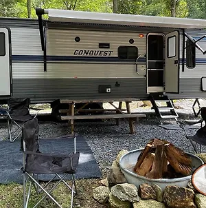 Modern & Cozy Camper Doe River Premium Rv Site Roan Mountain Exterior photo