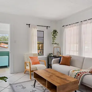 Beautiful 2Br Apartment In Coral Gables Miami Exterior photo