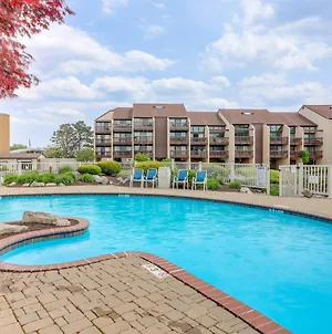 Port Clinton Condo With Community Pool And Hot Tub! Exterior photo