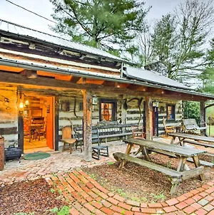 Rustic Cabin Rental In Emory Steps To Eandh College Exterior photo