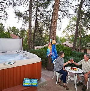 Private Home Walk To Downtown Cherry Blossom Cottage Hot Tub Sleeps Up To 6 Guests Prescott Exterior photo