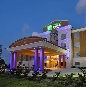 Holiday Inn Express & Suites Houston East - Baytown, An Ihg Hotel Exterior photo