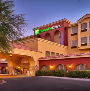 Holiday Inn Express & Suites Mesquite Nevada, An Ihg Hotel Exterior photo