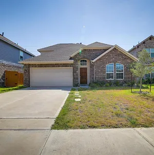 Spacious Texas Vacation Rental With Community Pool! Humble Exterior photo